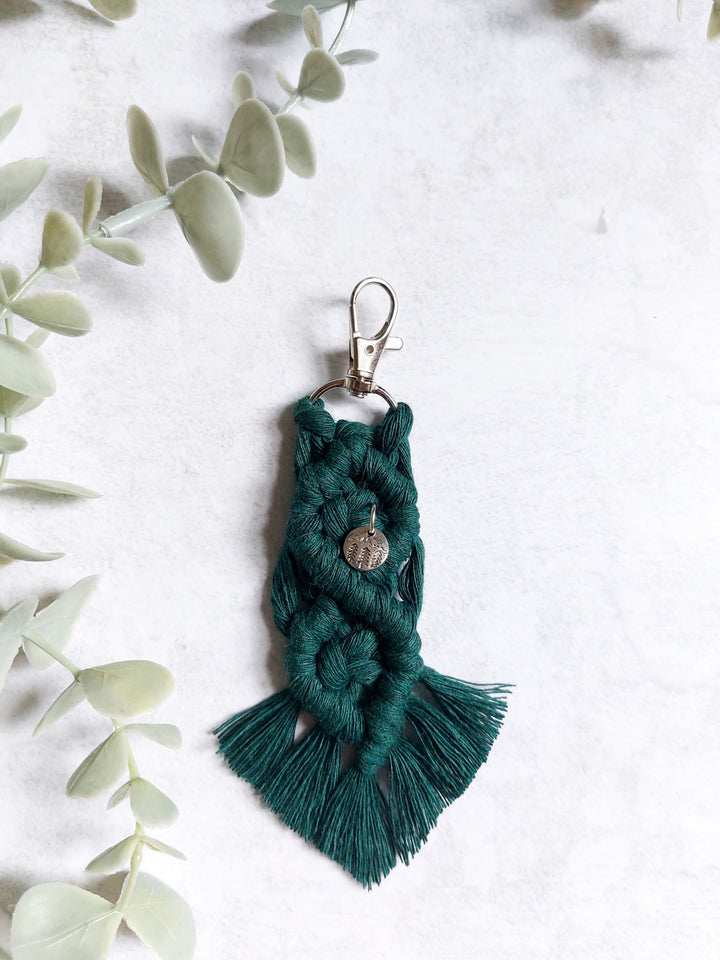 Macramé Keychain With Mountain Charm - Short