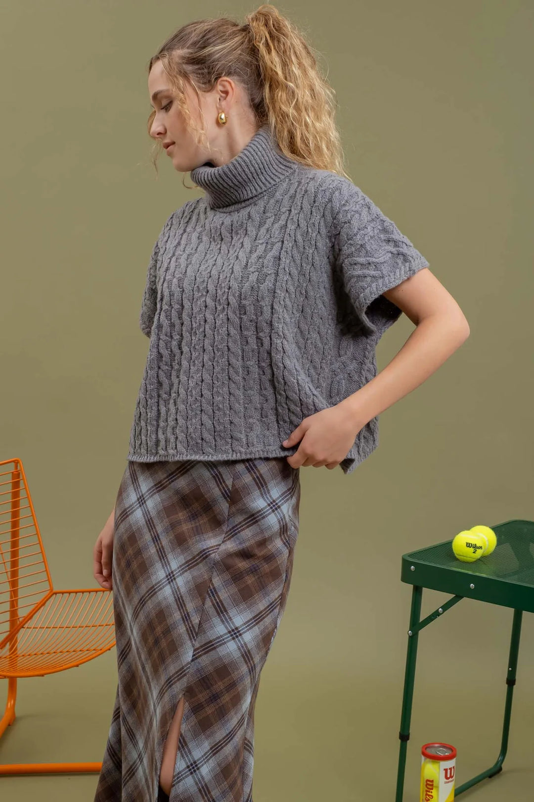 Short Sleeve Cable Knit Top