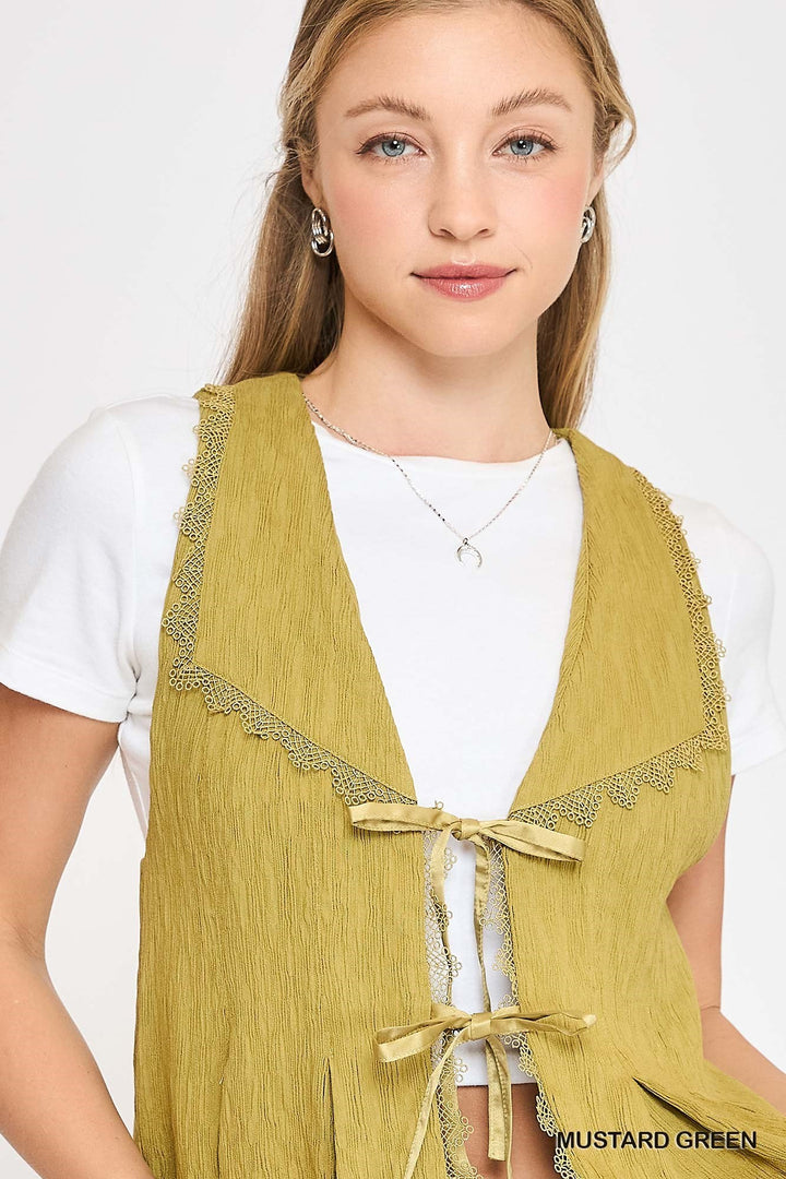 Sleeveless Lace Vest