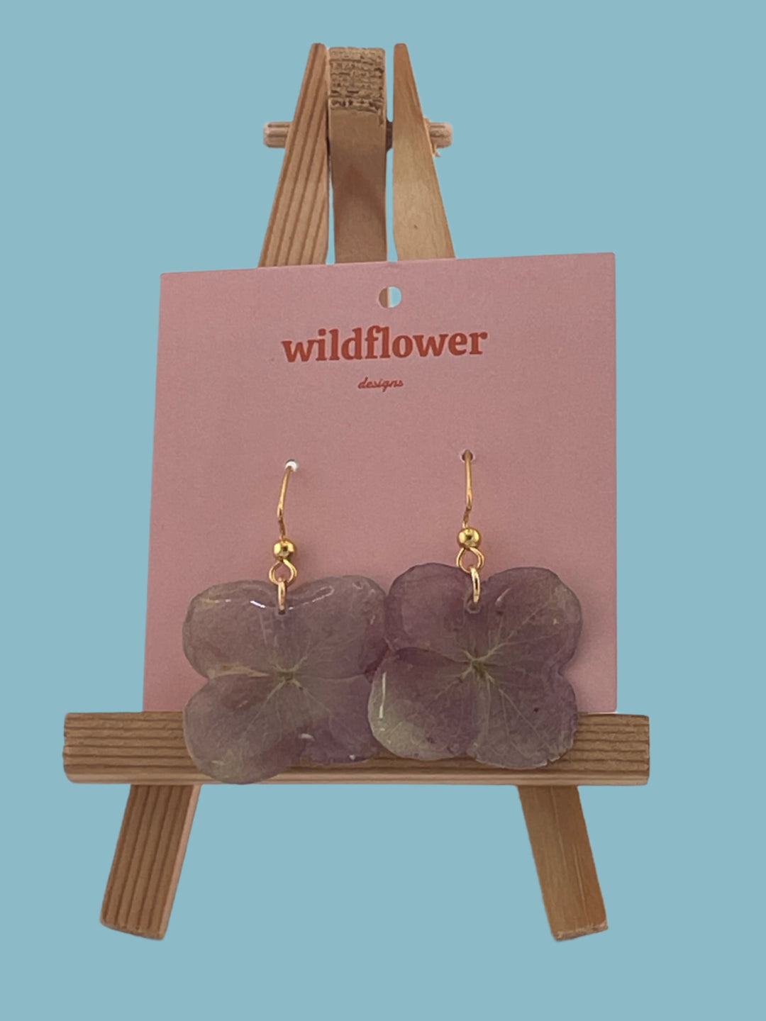 Hydrangea Leaf On French Earwire