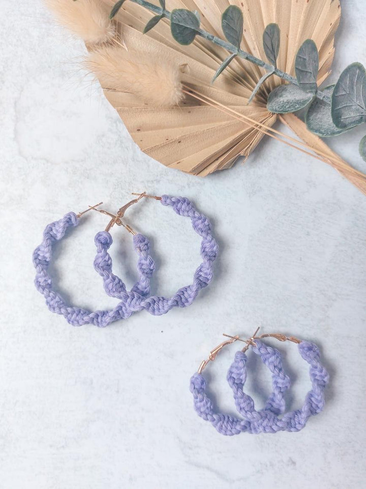 1.5" Lavender Spiral Hoop