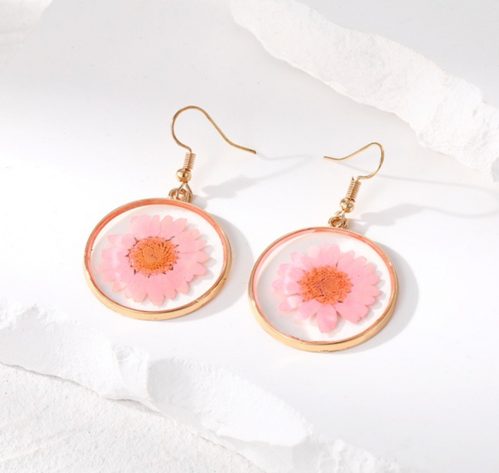 Dried Flower Round Earring