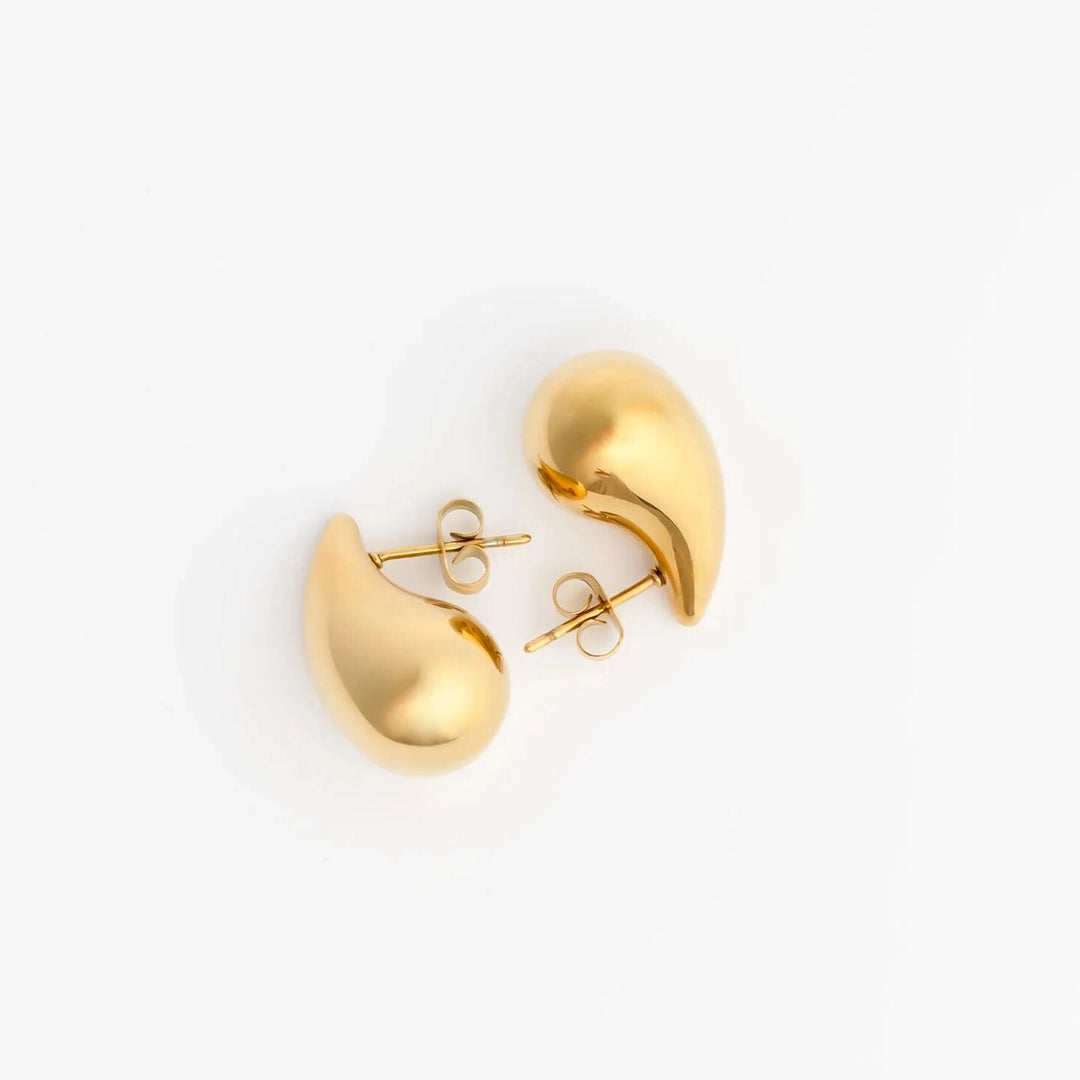 18K Gold Droplet Stud Earrings