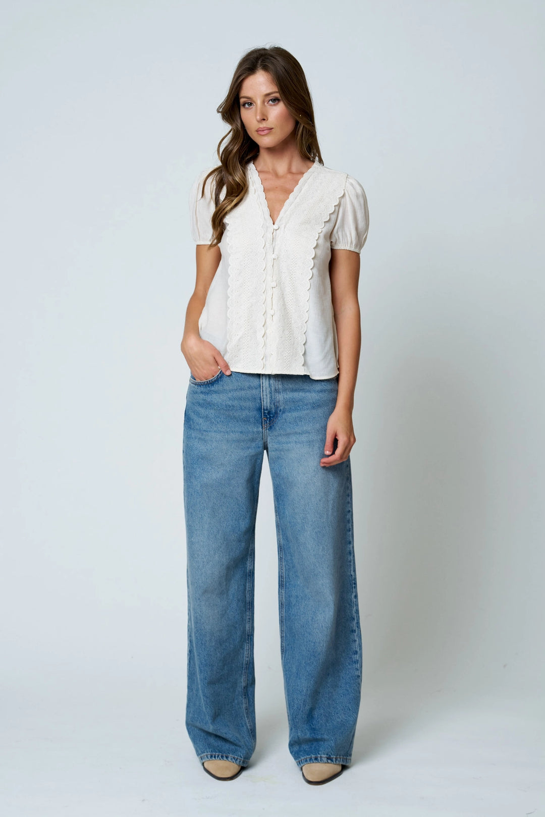 Lace Detail Short Sleeve Top