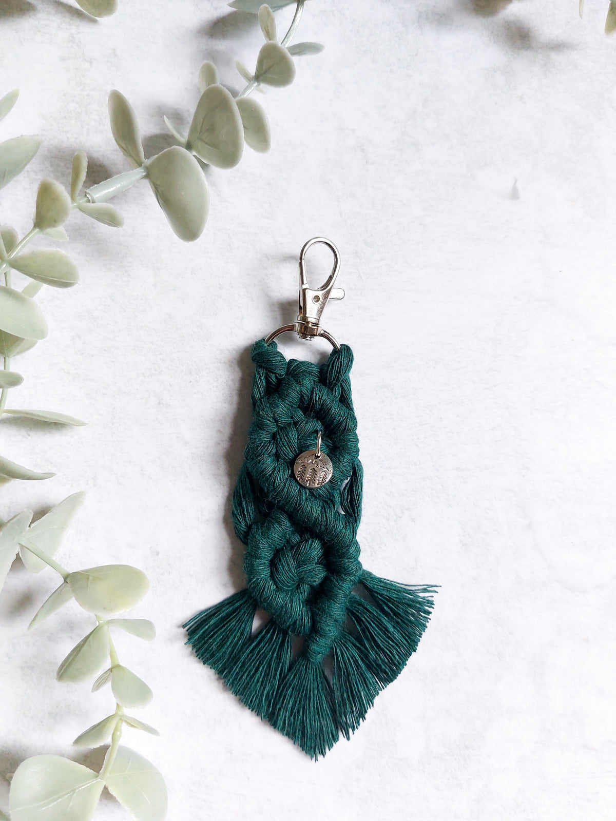 Macramé Keychain With Mountain Charm - Short