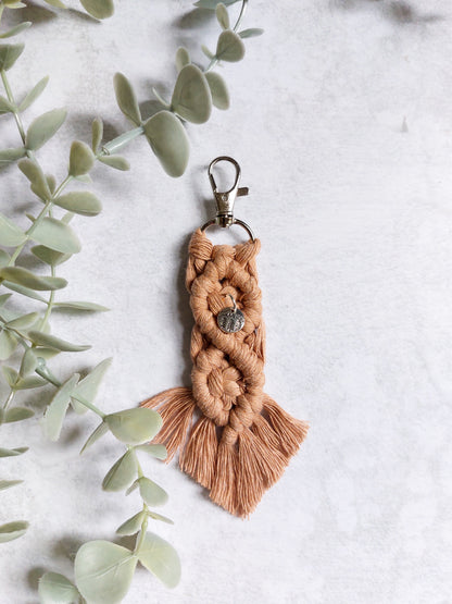 Macramé Keychain With Mountain Charm - Short