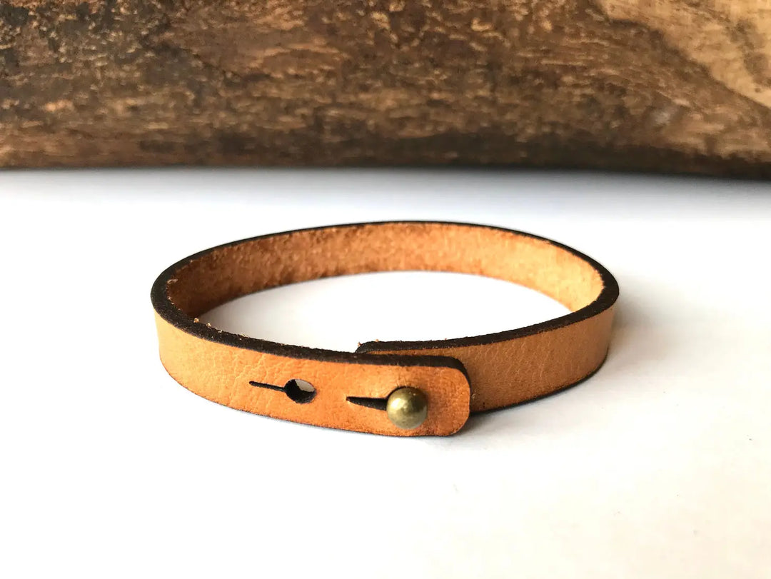 'Courageous' Engraved Leather Bracelet