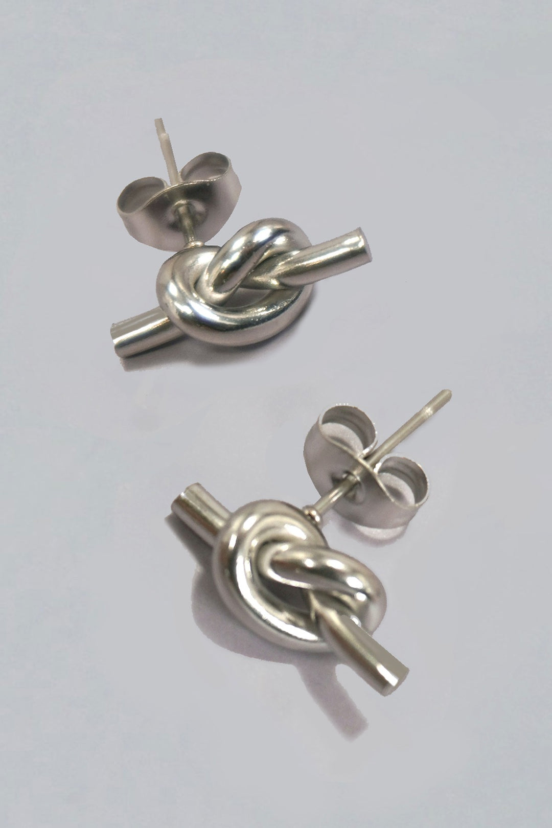 Tie The Knot 18K Studs