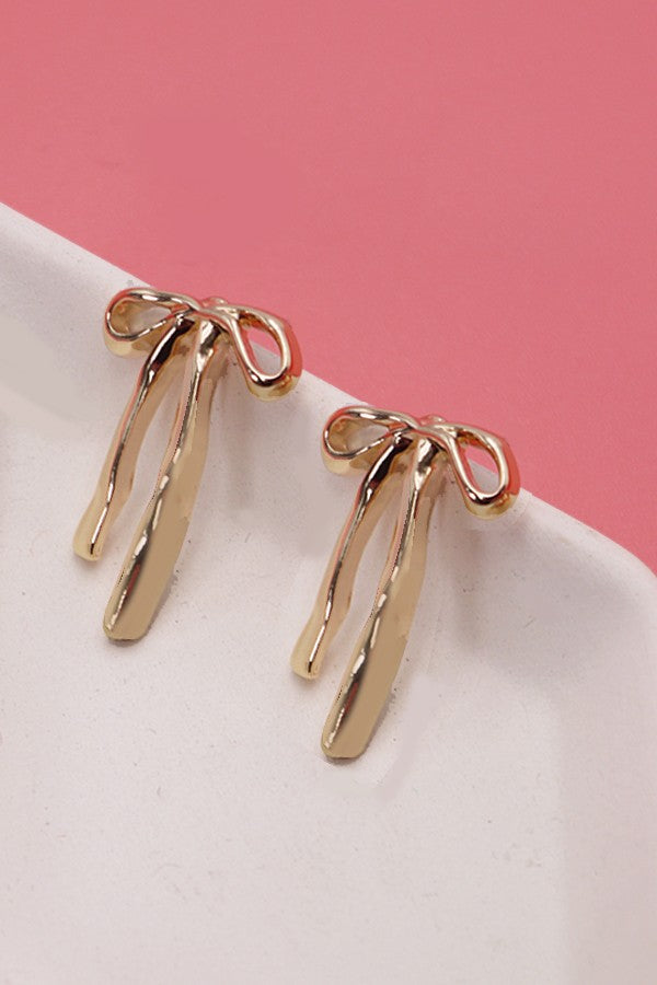 Graceful Ribbon Studs