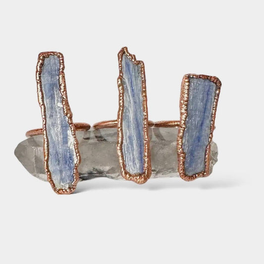Blue Kyanite Blade Ring