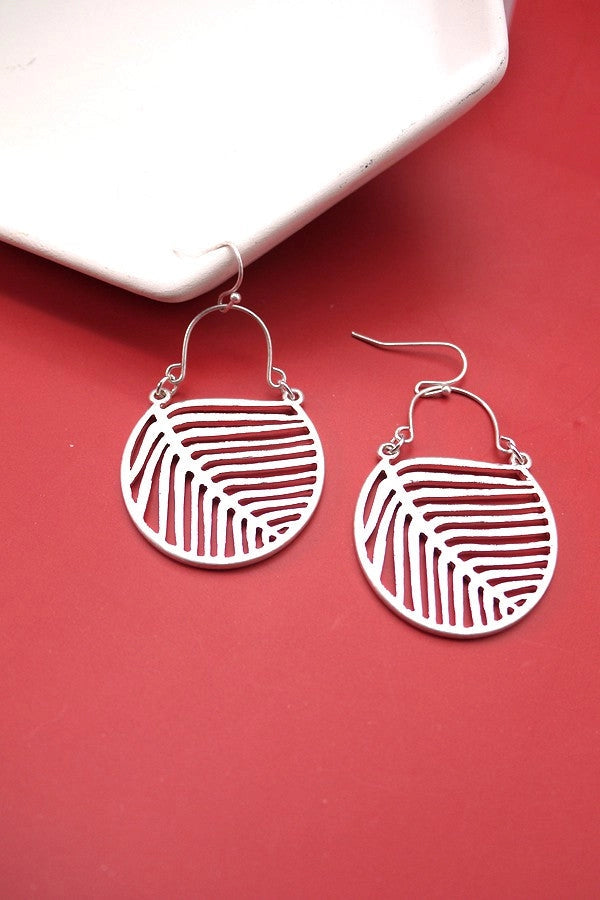 Round Leaf Drop earrings