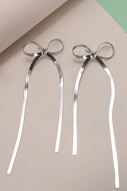 Long Snakechain Bow Studs