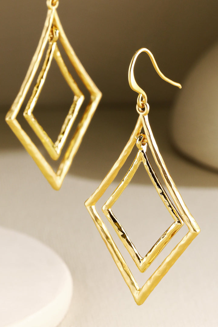 Nested Rhombus Dangle