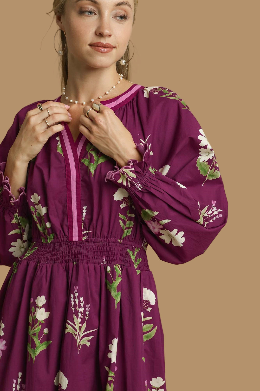 Bold Contrast Trim Dress