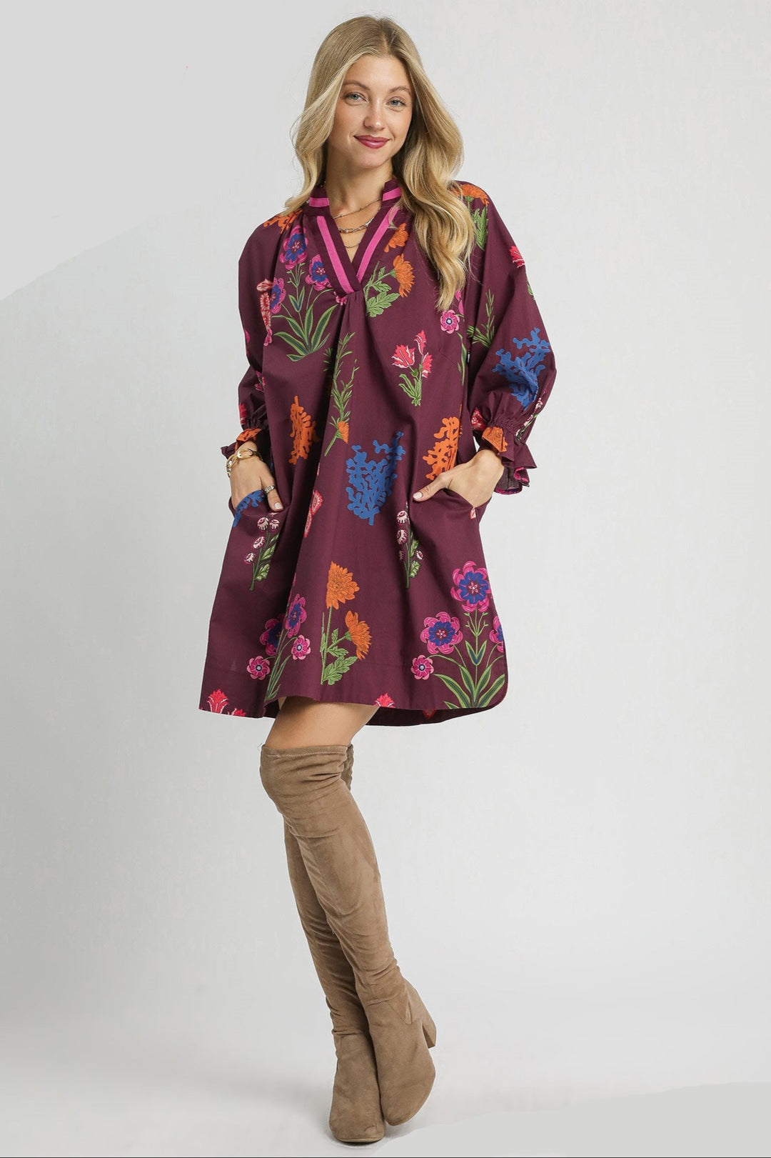 Floral Shift Dress W/ Contrast Trim