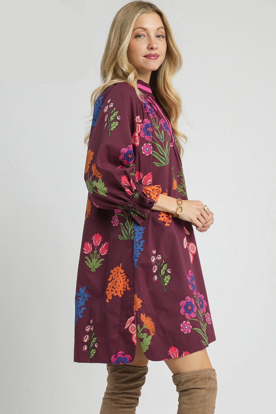 Floral Shift Dress W/ Contrast Trim