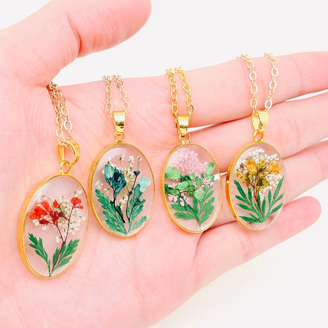 Oval Pressed Flower Necklace