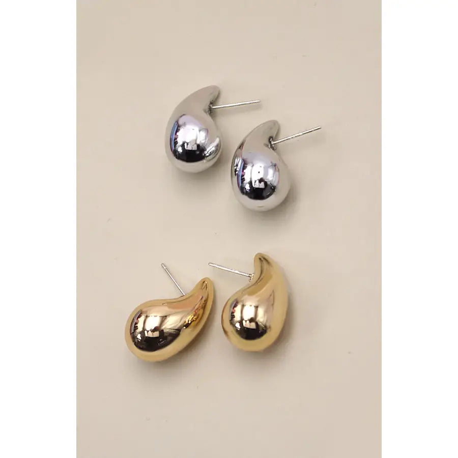 Shiny Droplet Studs