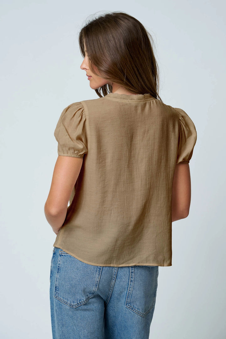 Lace Detail Short Sleeve Top