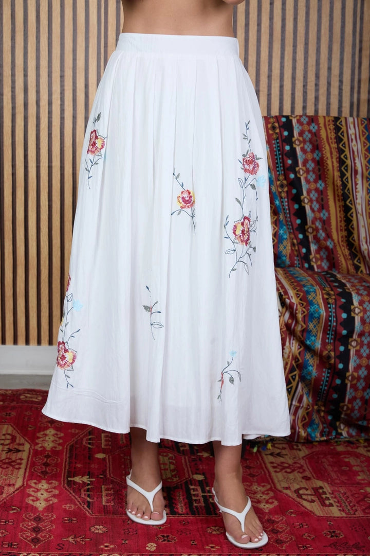 Floral Embroidery Skirt