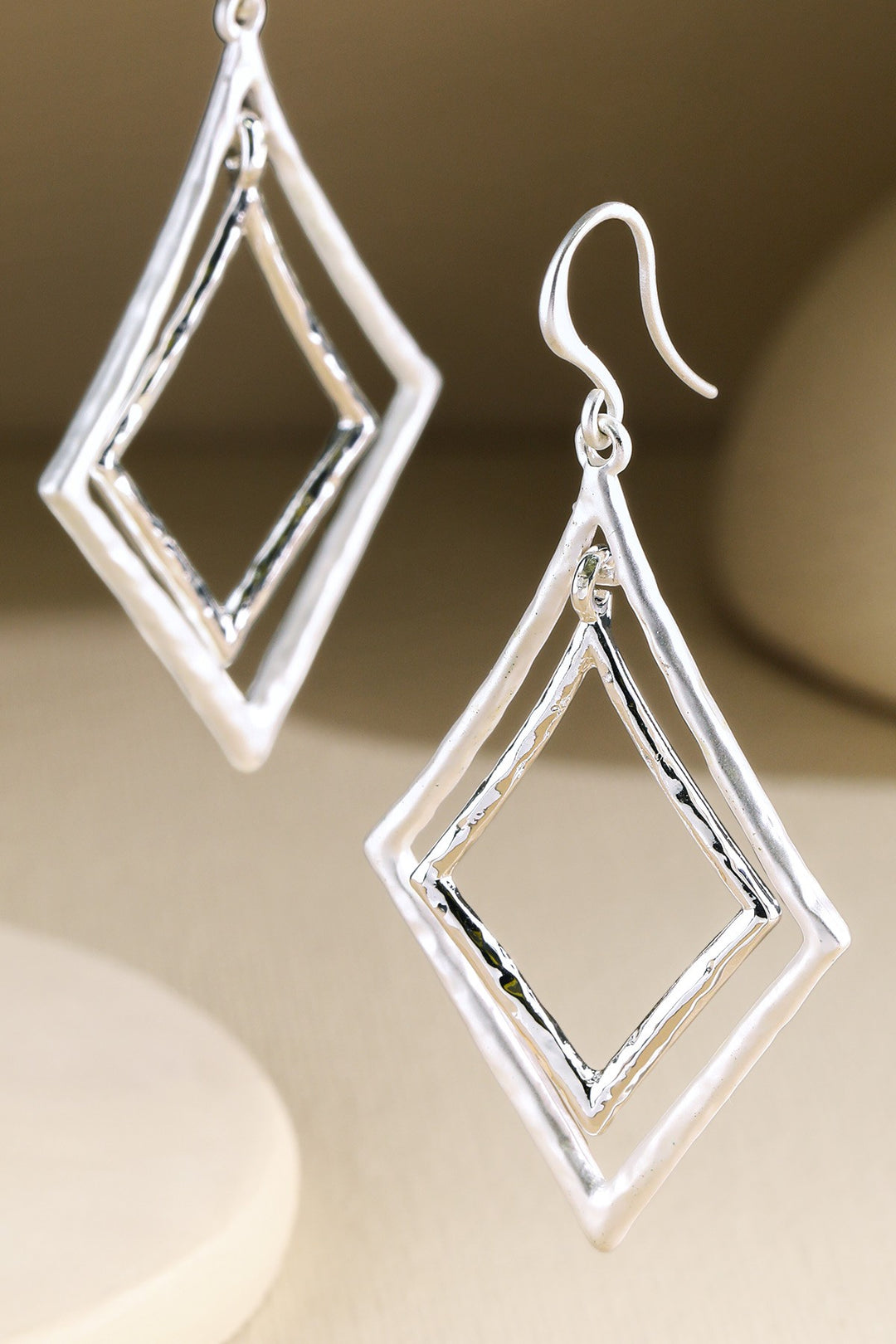 Nested Rhombus Dangle