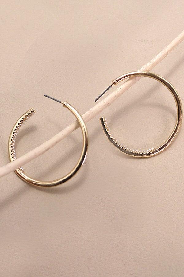 Pearl Lined Hoops