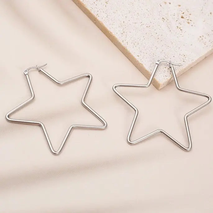 18K Open Star Wire Hoops