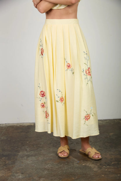 Floral Embroidery Skirt