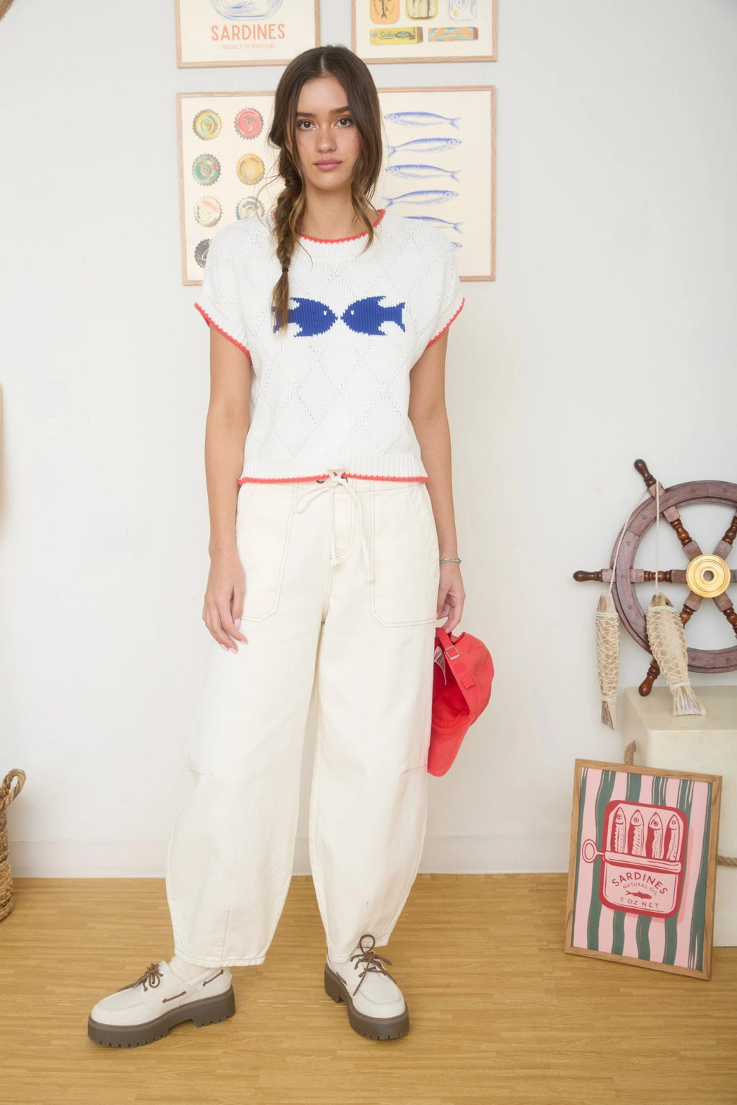 Diamond Pattern Fish Top