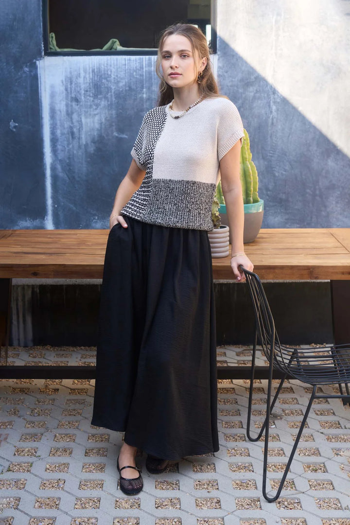 Colorblock Sleeveless Knit Top