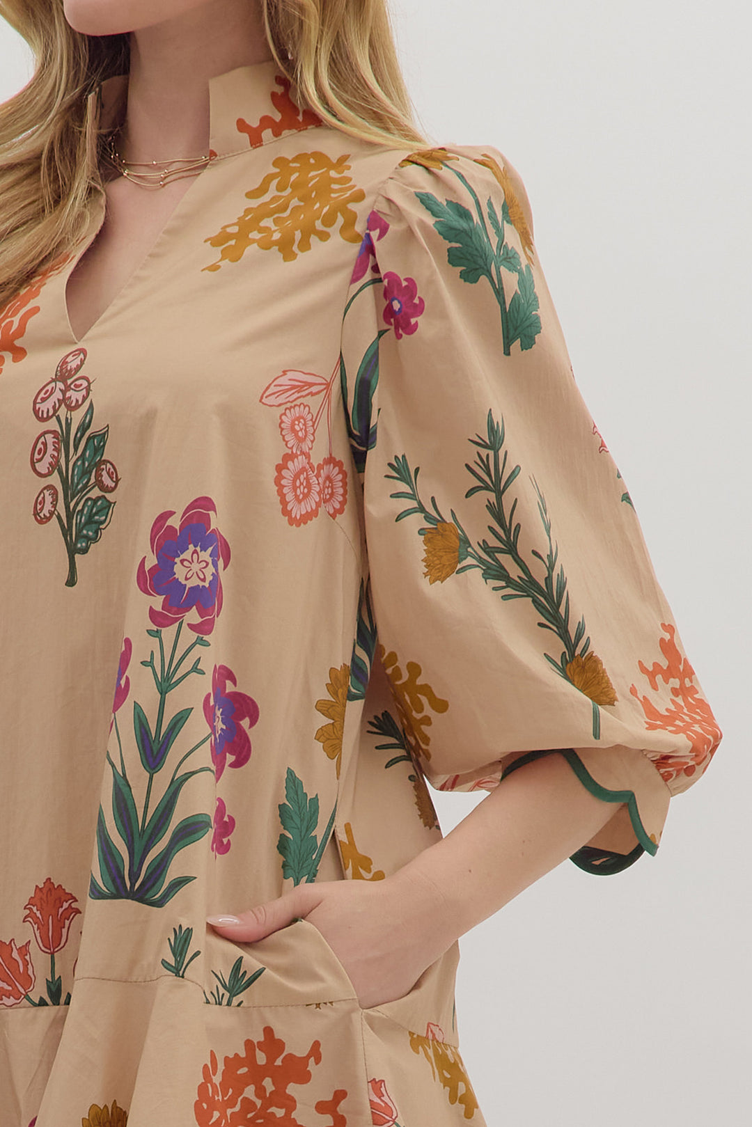Scallop Hem Floral Mini Dress