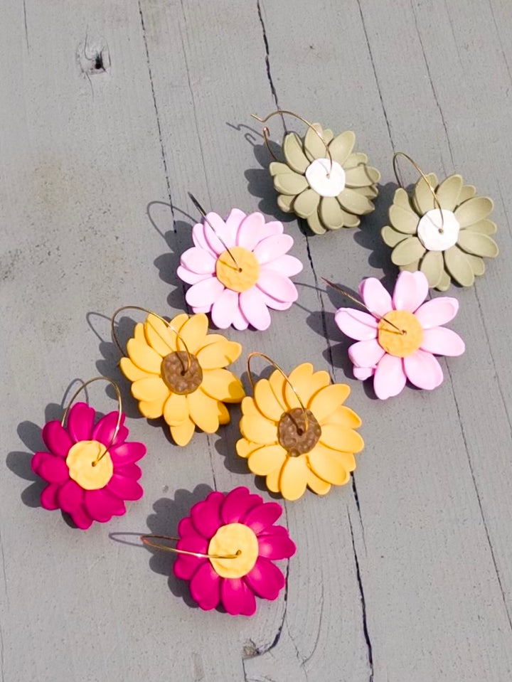 Clay Daisy Hoops