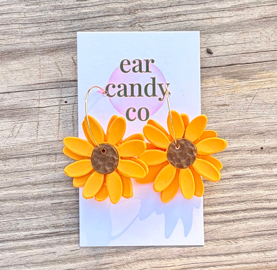 Clay Daisy Hoops