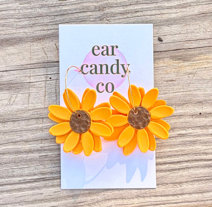 Clay Daisy Hoops