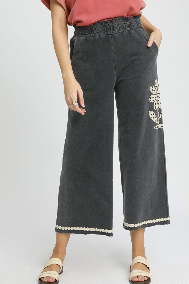 Lace Applique Cropped Terry Pants