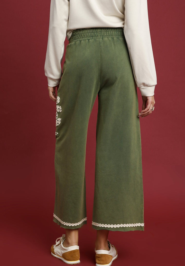 Lace Applique Cropped Terry Pants