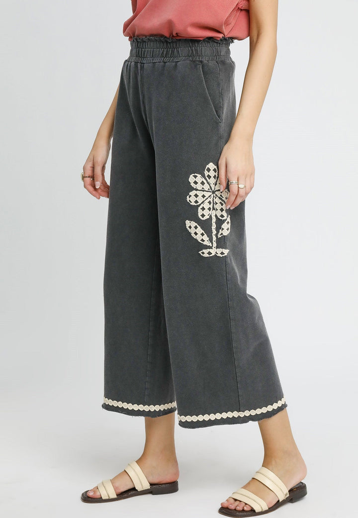 Lace Applique Cropped Terry Pants