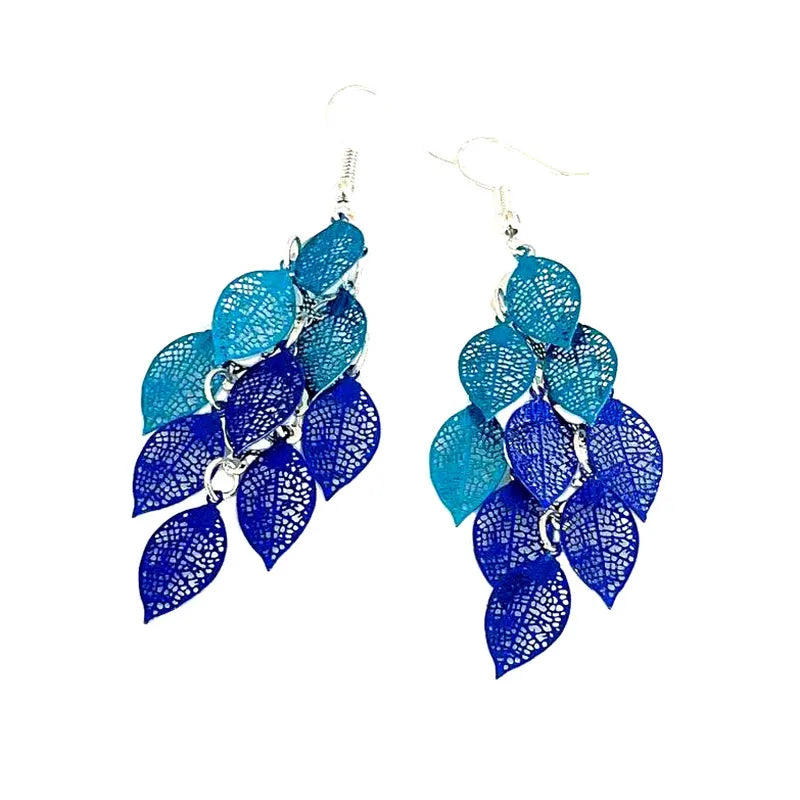 Cascading Leaves Dangle