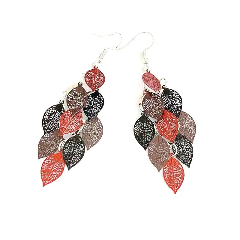 Cascading Leaves Dangle