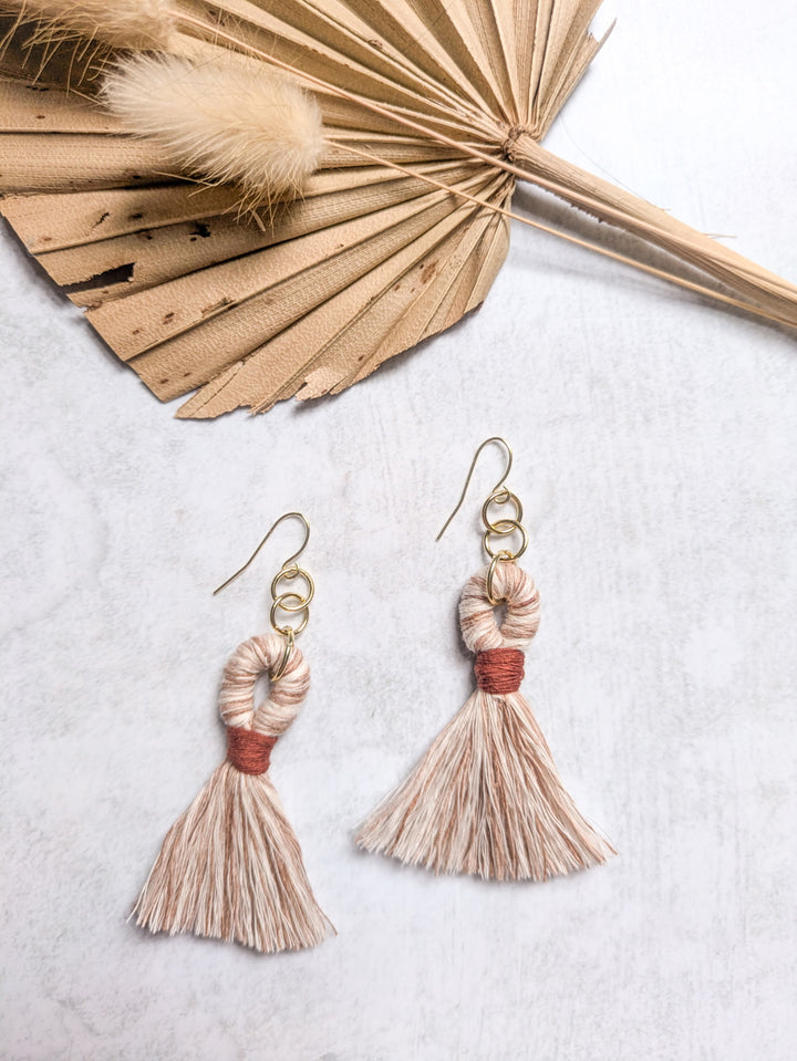 Macramé Sol Tassel Earring - Rust