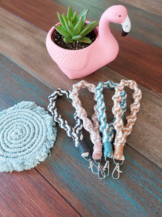 Twisted Macramé Wristlets