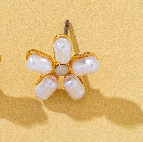 Embellished Stud Earring
