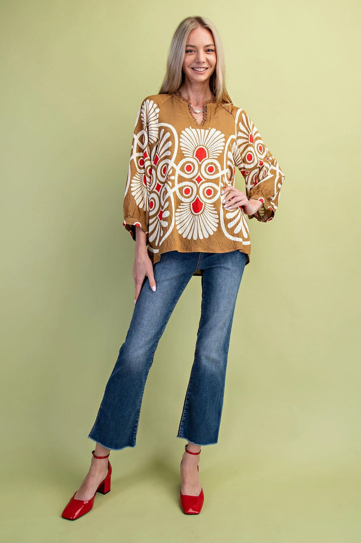 Decorative Notch Neck Printed Top
