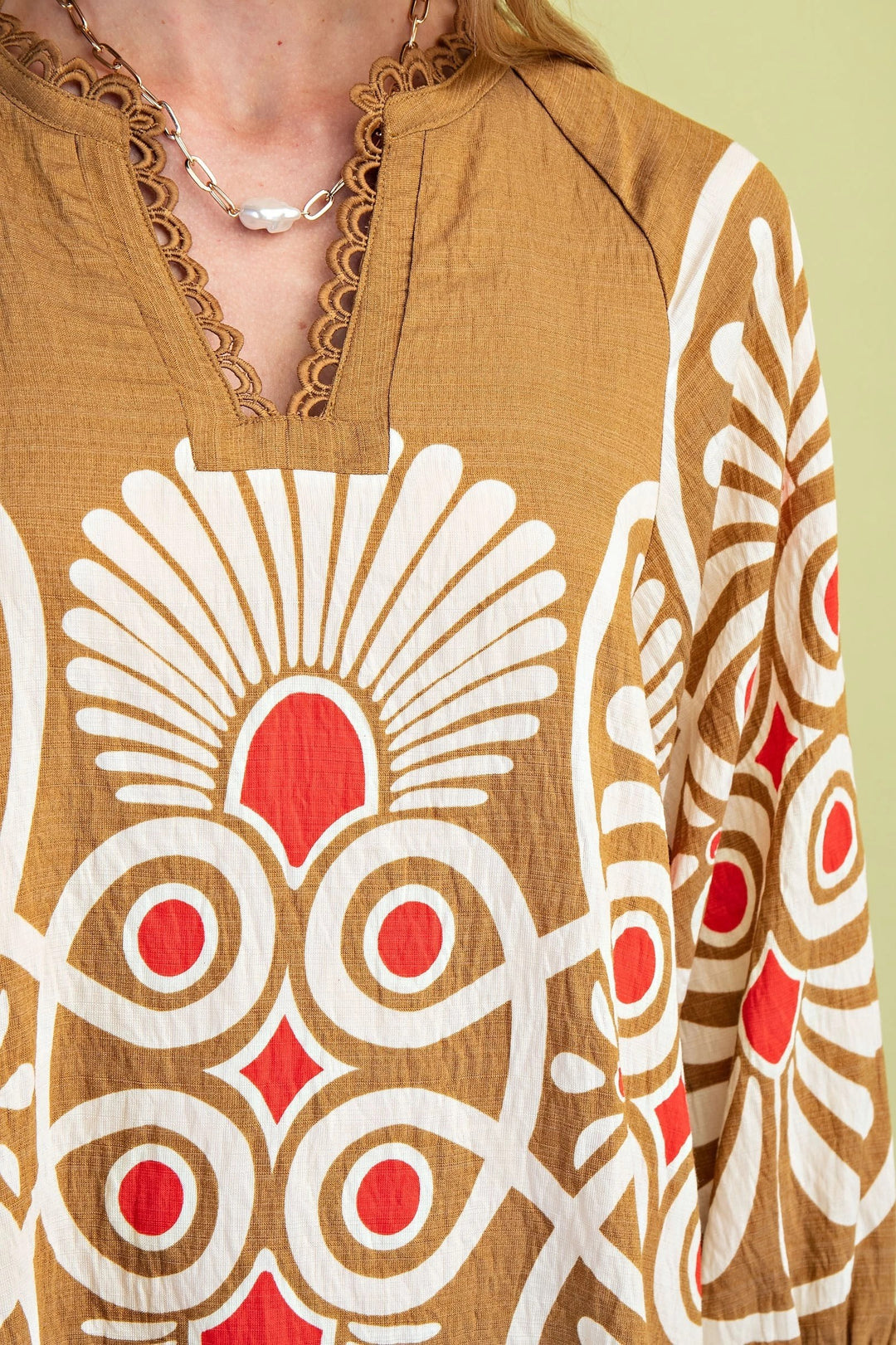 Decorative Notch Neck Printed Top