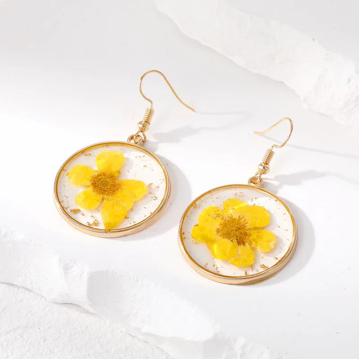 Charmed Dried Flower Dangles