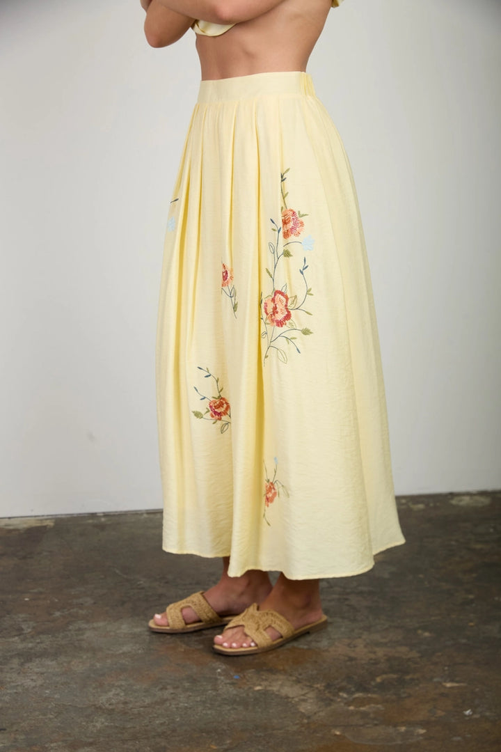 Floral Embroidery Skirt