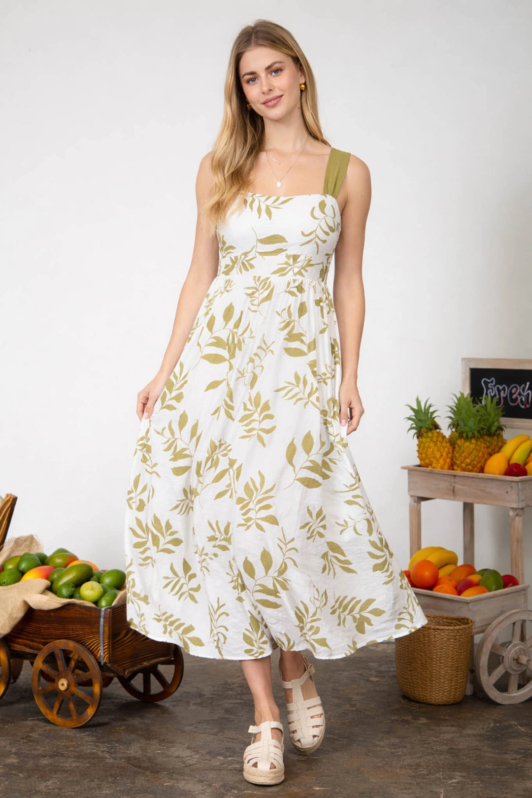 Leaf Print Dress With Bow Accent