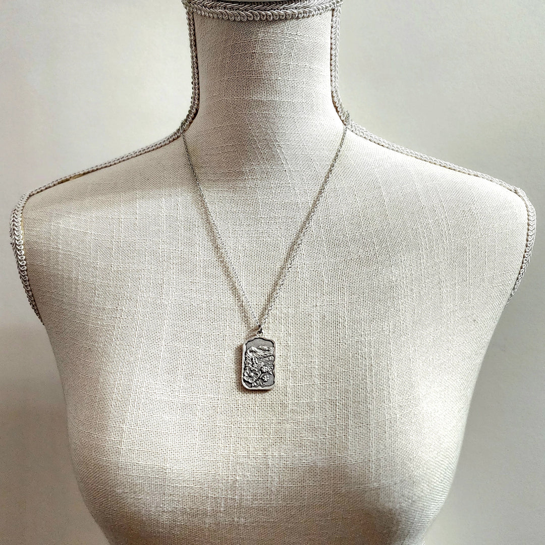 Wanderer's View Necklace