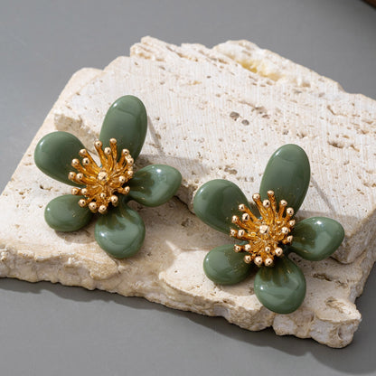 Vintage Resin Flower