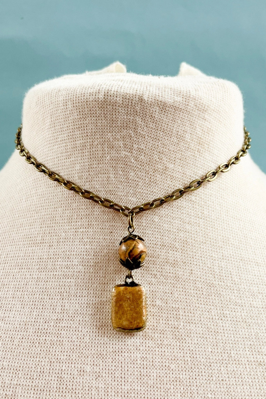 Crazy Agate + Short Bronze Chain Necklace